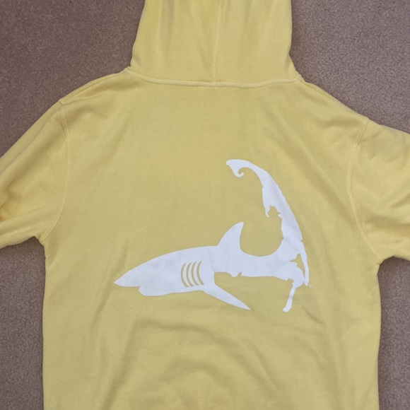 Cape Shark Unisex Pigment Hoodie, yellow, size M - Picture 4 of 4